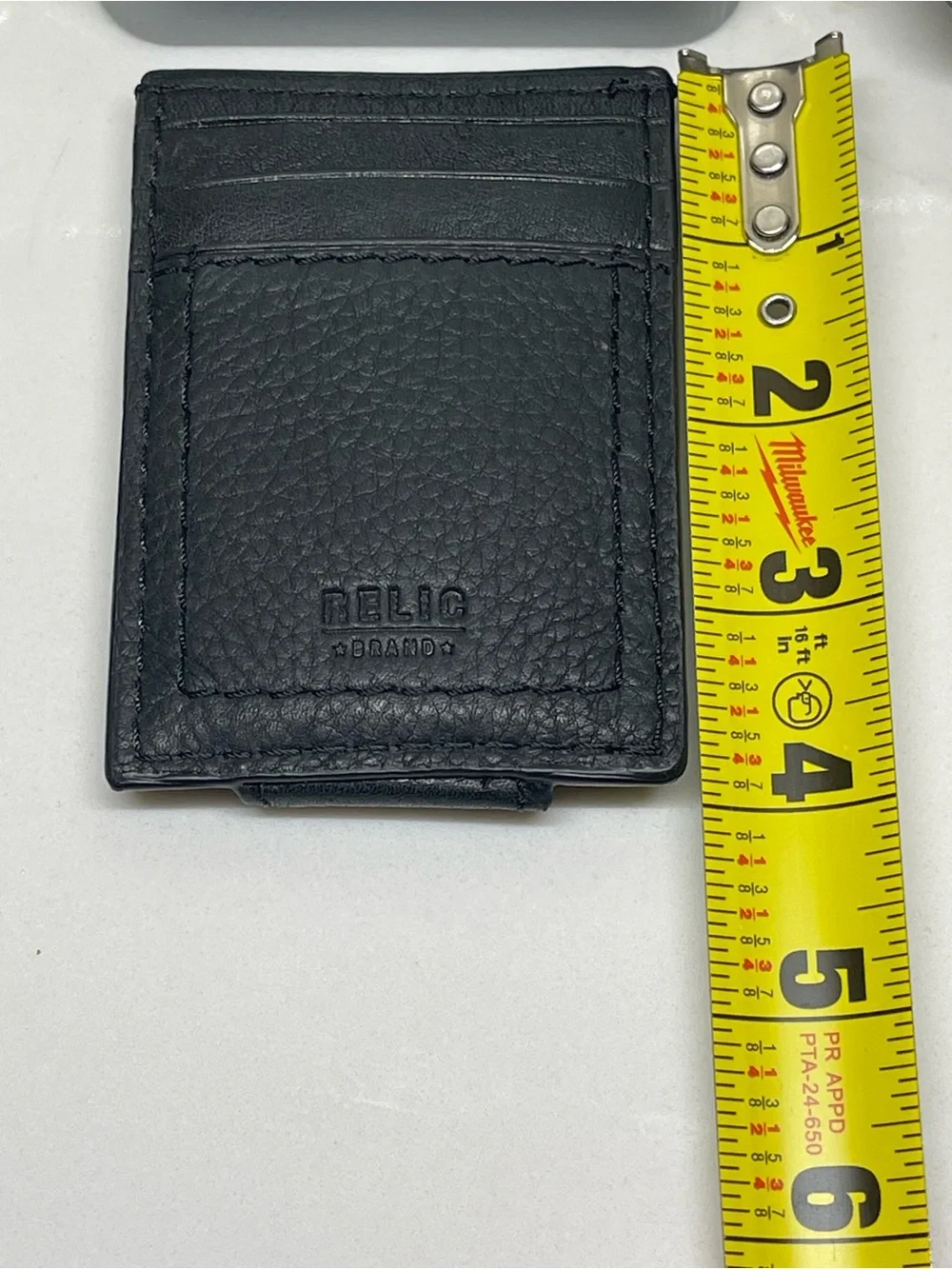 Relic Magnetic Front Pocket Wallet, Black Solid Logo Accent, Mens